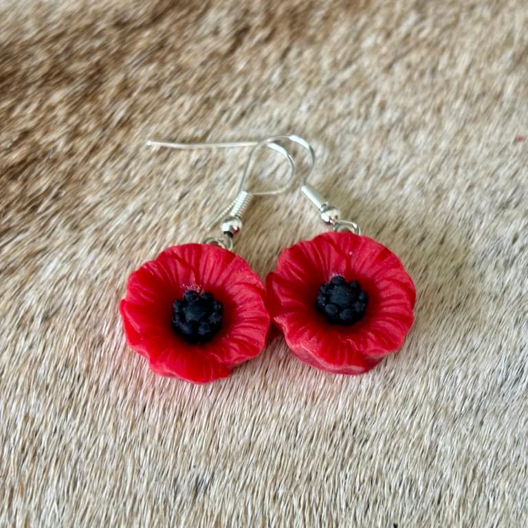 Poppy Earrings - [farm_afternoons]