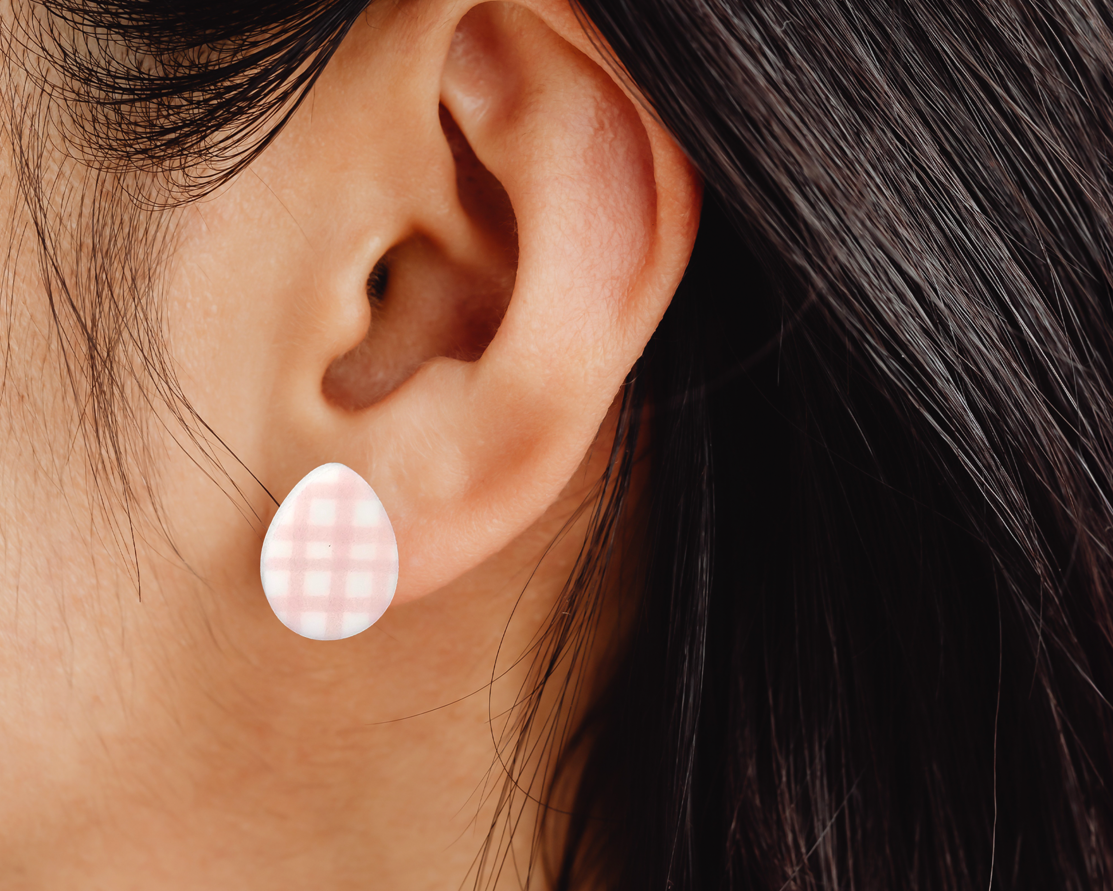 Gingham Easter Eggs - [farm_afternoons]