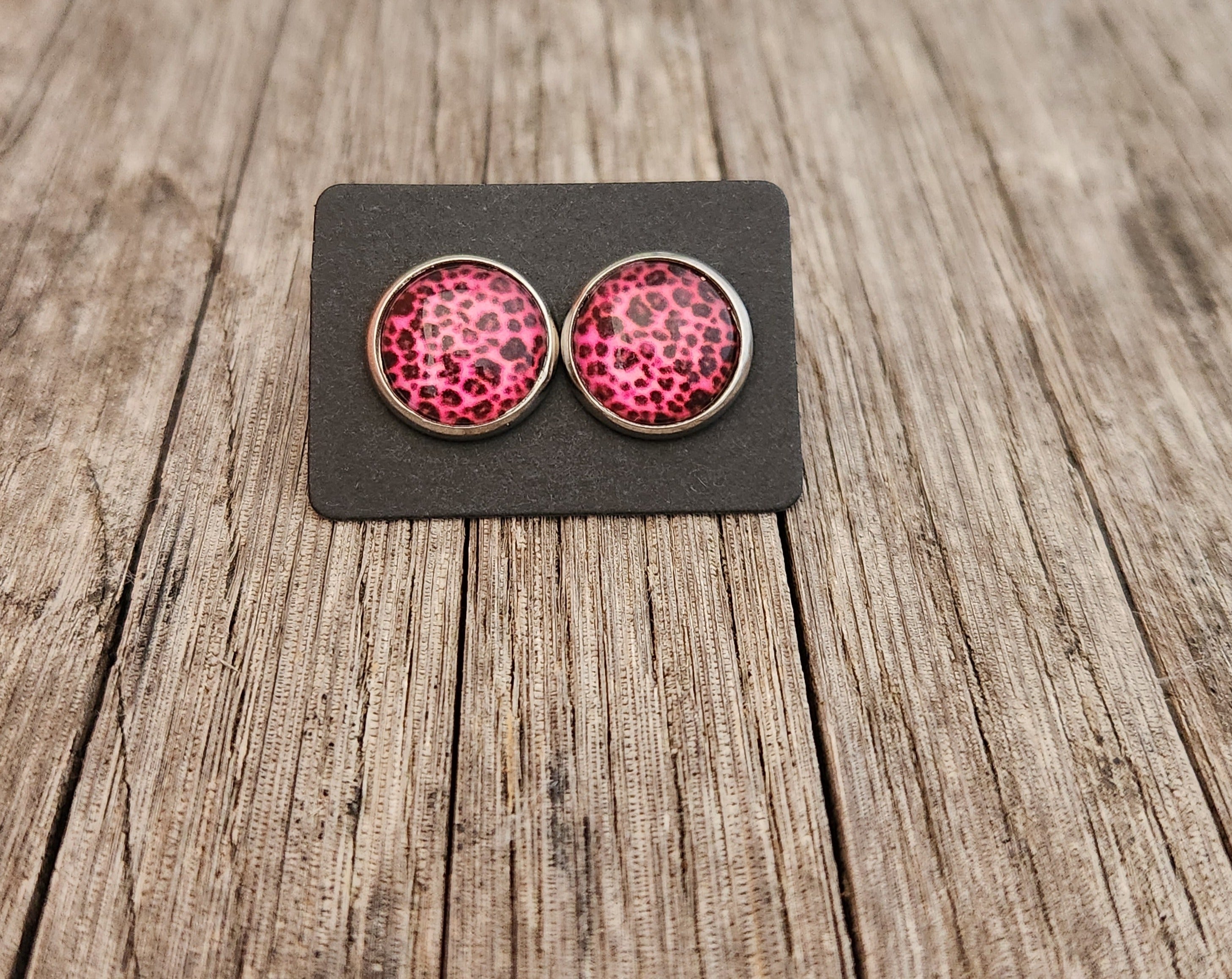 Vivid Leopard Studs - [farm_afternoons]